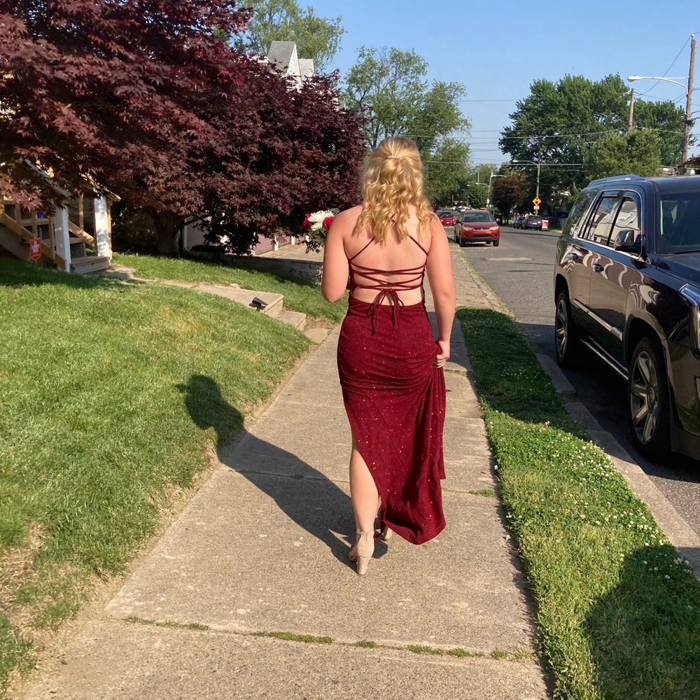 Prom/Formal Dress - Picture 3 of 4